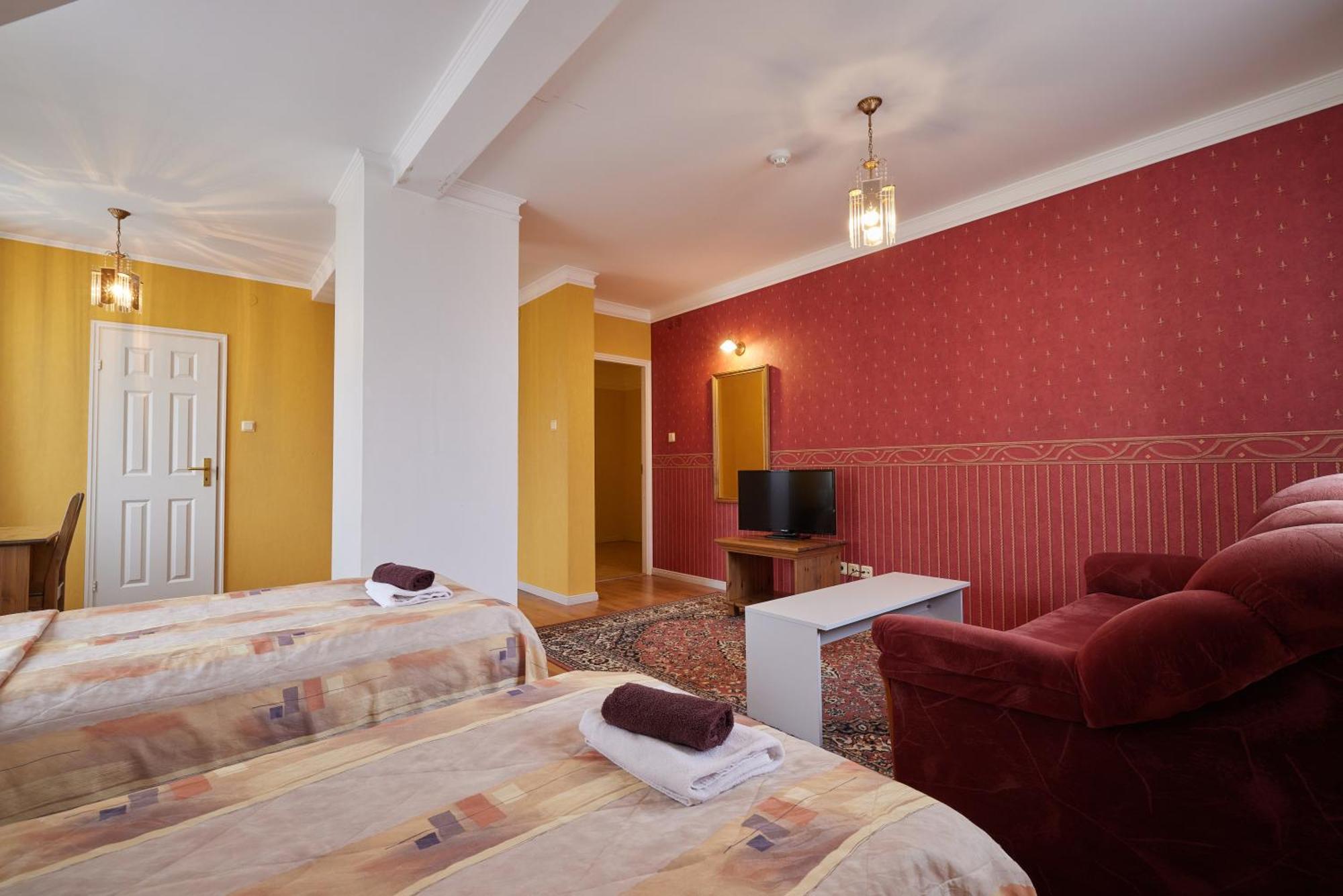 Villa Wesenbergh Rakvere Ngoại thất bức ảnh